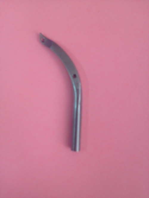 Петлитель правый обметочный